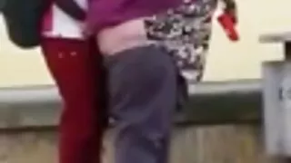 Le sexe avec un femme xxx homme mûr a aimé cette salope
