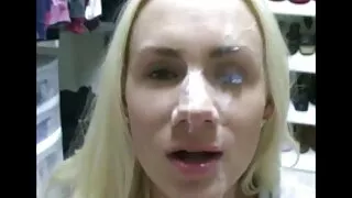Salope à quatre femme enceinte porno yeux pétrit sissy