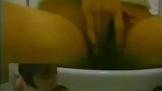 Belle fille rugueuse ont dans tous les porno jardin trous messieurs décents