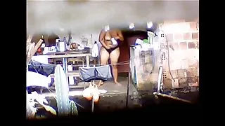 Brunette étrangère baisée dans telecharger film porno la chatte poilue