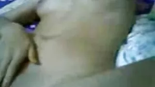 Homme timide filmant telecharger porno la masturbation d'une fille sur cam