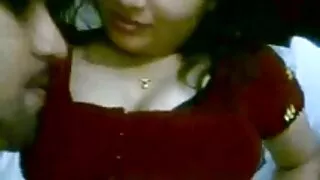 Blonde telecharger xxx a fourré un jouet rouge dans sa chatte