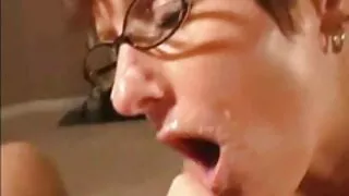 Fille sur fille appelée filmpornoxxl à baiser sa copine