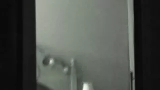 Mains et trous femme caresse la bite film porno complet d'un homme